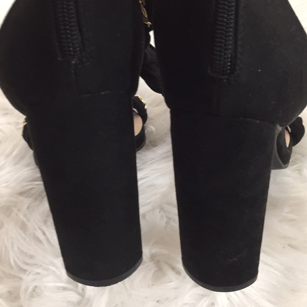 Qupid Sexy Black Braided Chain Accent Chunky Heels - Picture 9 of 16